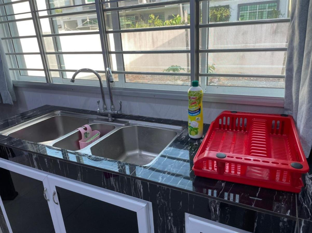 Wawasan Sweet Home - Uts シブ エクステリア 写真